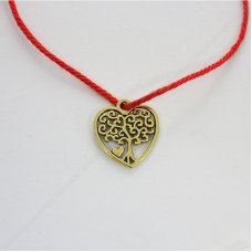 Красная нить оберег с сердцем и деревом жизни