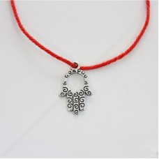 Красная нить с подвеской - Хамса 