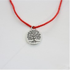 Красная нить с амулетом Дерево Жизни - защита и развитие