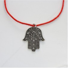 Красная нить с подвеской Большая Хамса - защита от сильного сглаза
